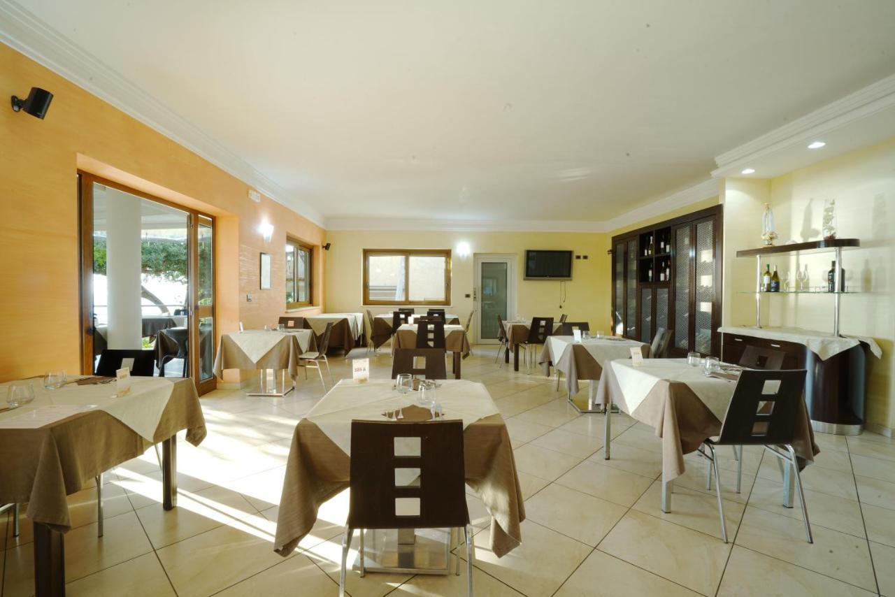 Hotel Residence Le Playe Санта-Доменика Экстерьер фото